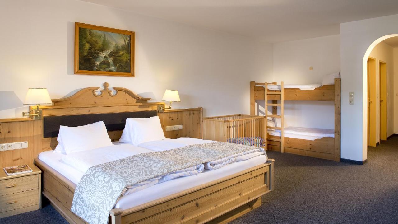 Hotel Wiesenegg Аурах-бай-Кицбюэль Экстерьер фото